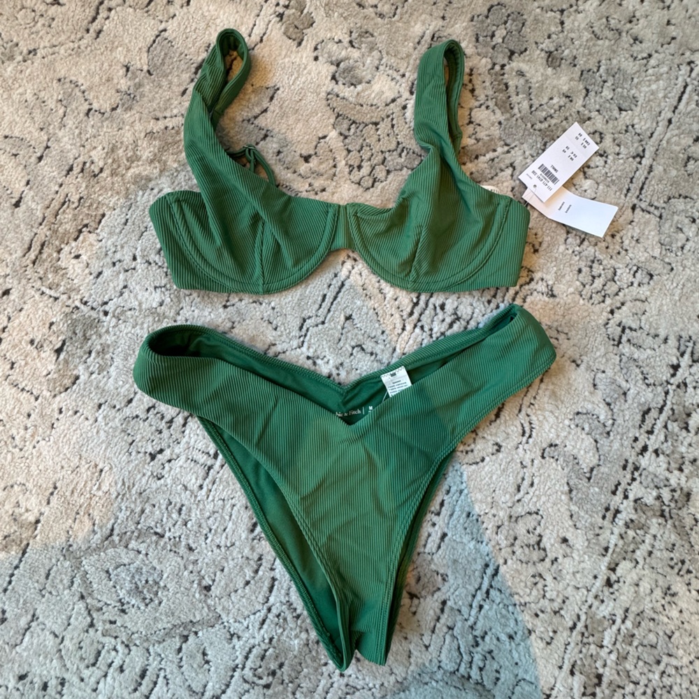 Abercrombie & Fitch Emerald Swimwear